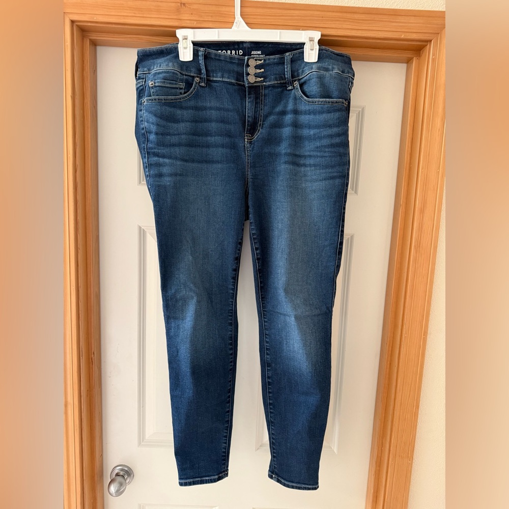 Torrid Jean Jeggings Size 16R